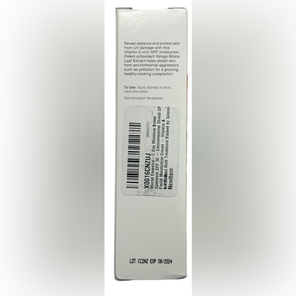 MURAD- Essential - C Day Moisture Broad Spectrum SPF 30 / PA +++ 1.7FL OZ - Picture 5 of 6